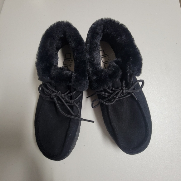 Hey Dude Britt Faux Fur Slip On Bootie. - Picture 1 of 10